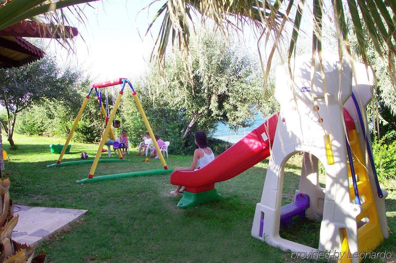 Çeşme Babaylon Hotel מתקנים תמונה