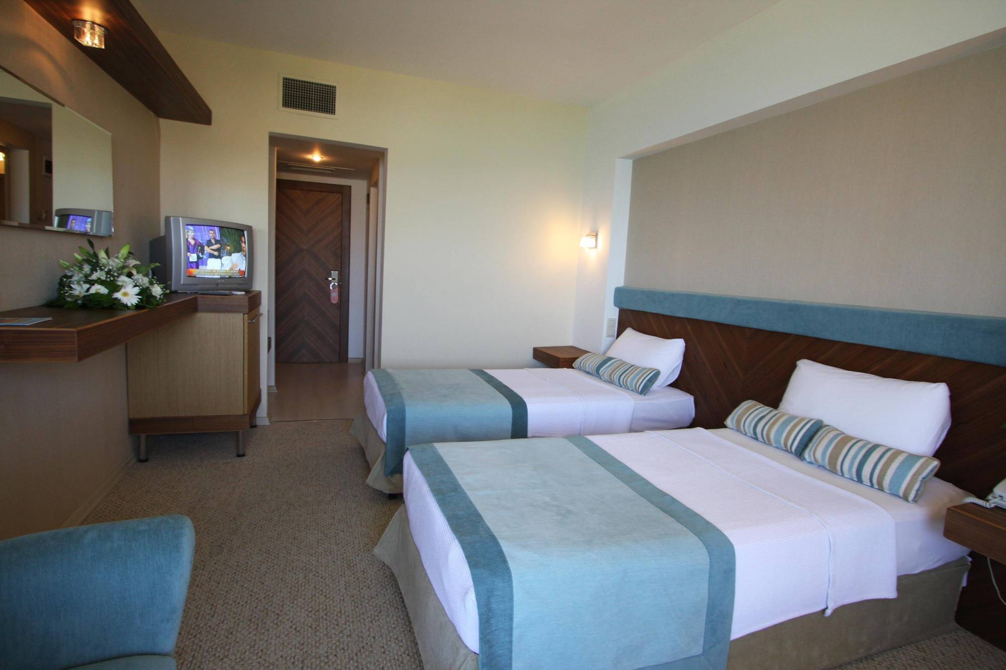 Çeşme Babaylon Hotel מראה חיצוני תמונה