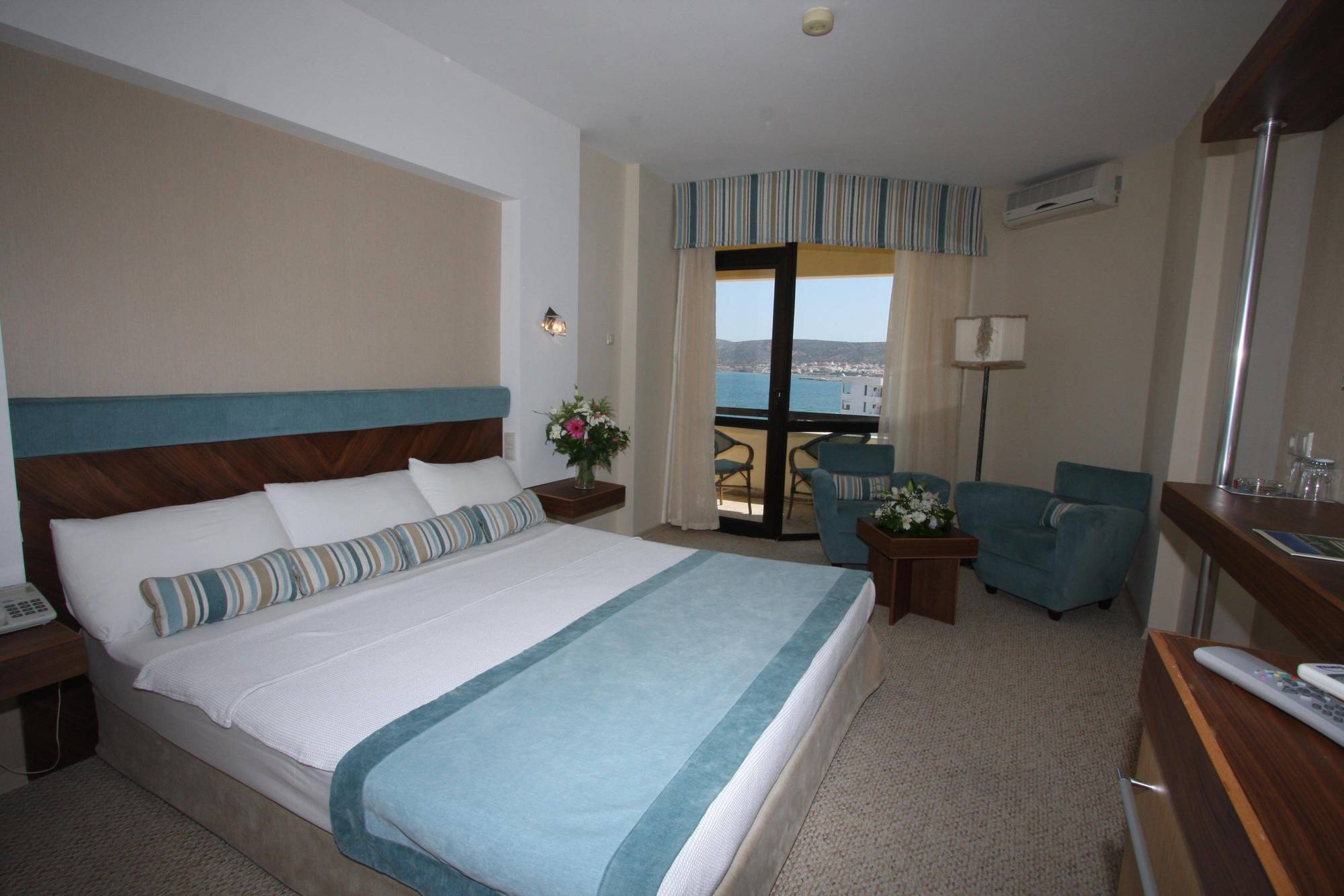 Çeşme Babaylon Hotel חדר תמונה